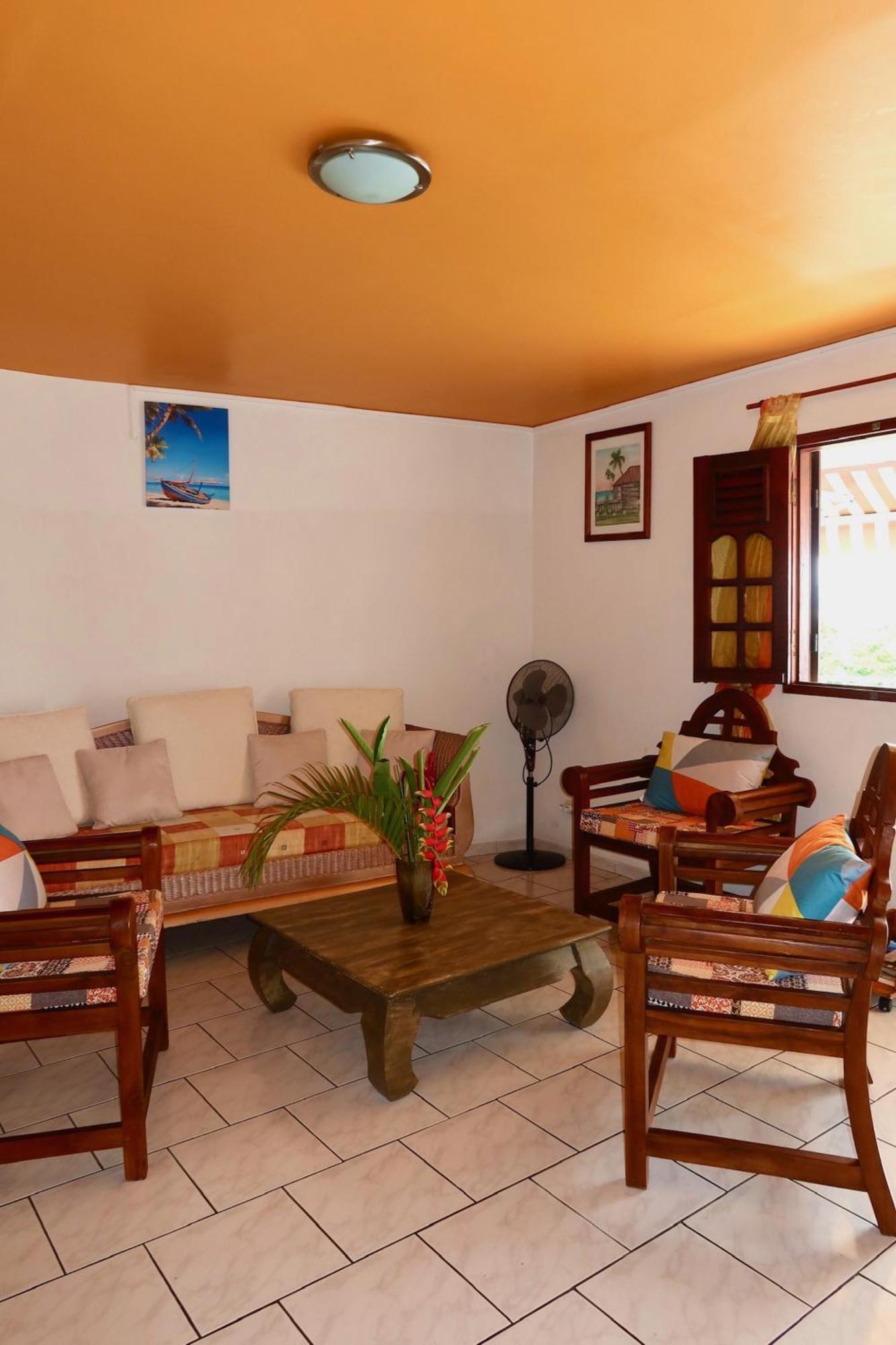 Logement Entier Au Soleil Couchant 德赛 外观 照片